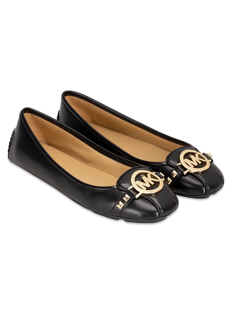 Fulton Stud Leather Flats Black Sz 6.5