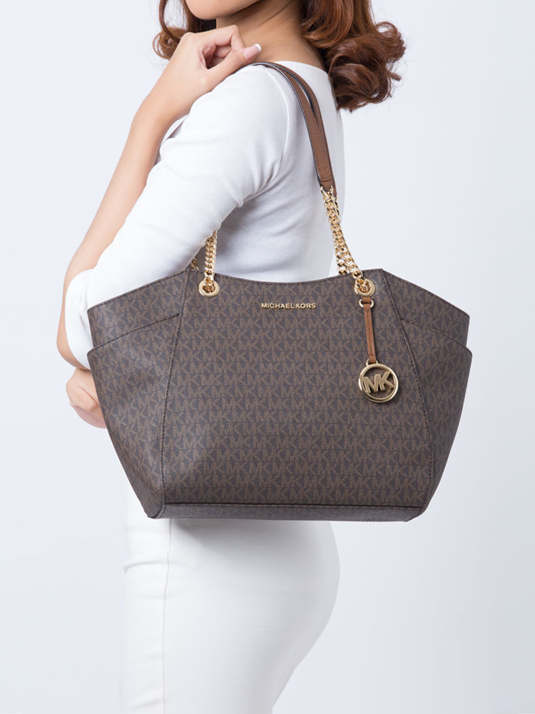 Jet Set Monogram Large Chain Shoulder Tote Brown