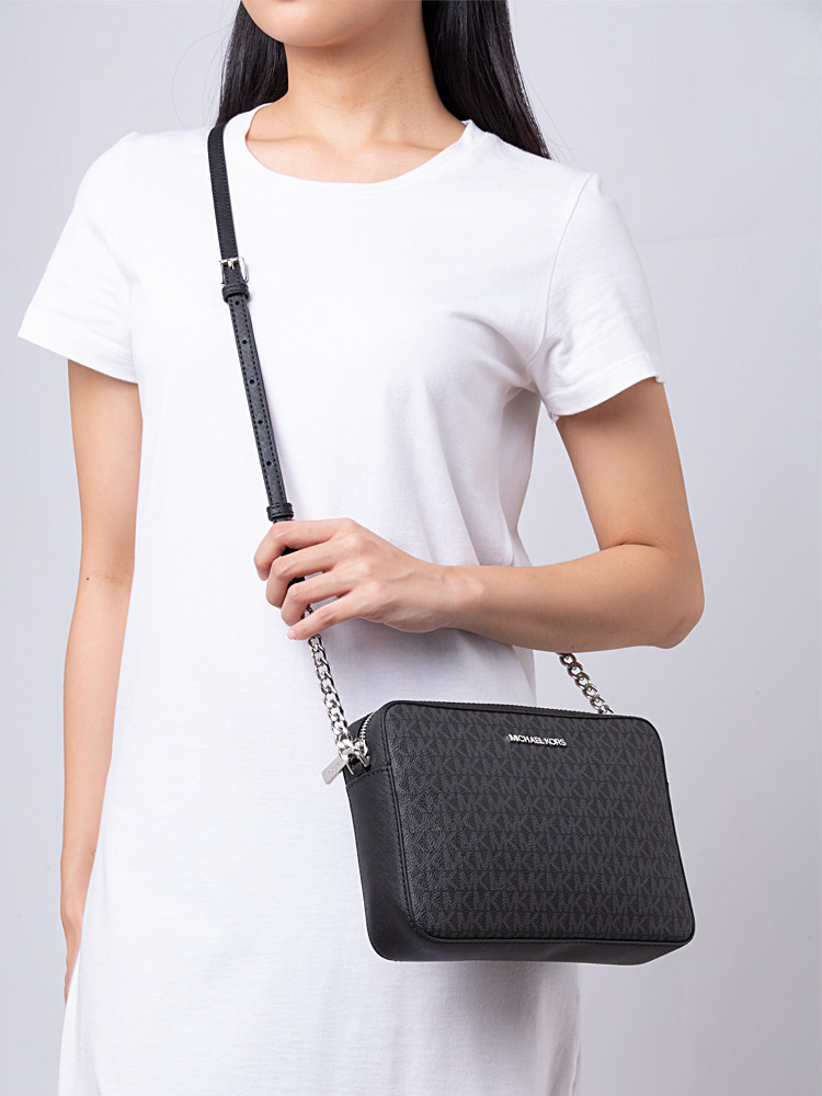 Jet Set Item Signature Large Crossbody Black Silver