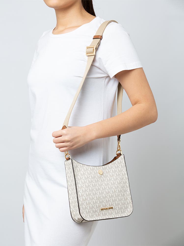 Briley Signature Small Messenger Vanilla