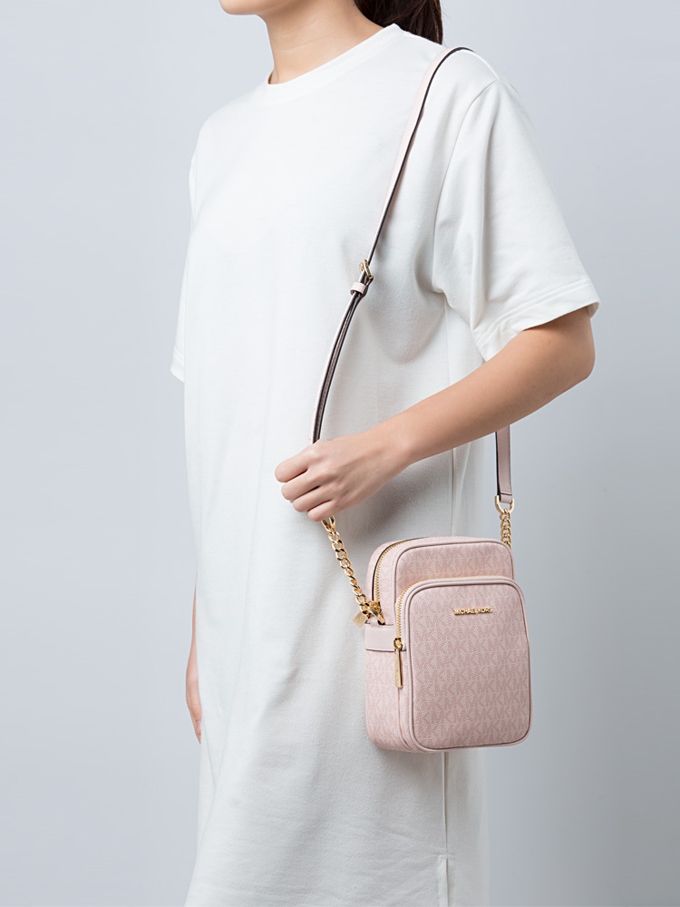 Signature Jet Set Medium NS Chain Crossbody Dark Powder Blush