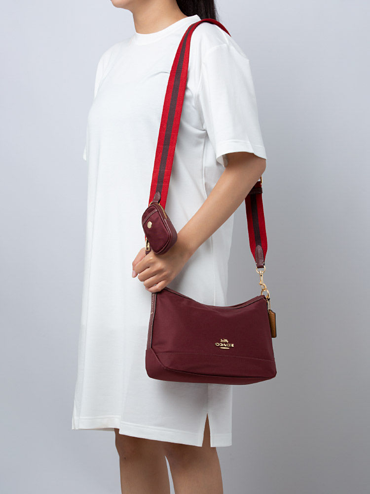 CA205 Ellis Nylon Shoulder Bag Wine Multi