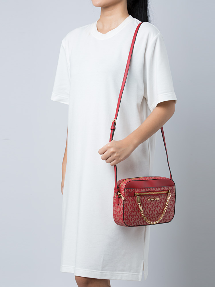 Jet Set Signature Large East West Zip Chain Crossbody Chili Pale Gold