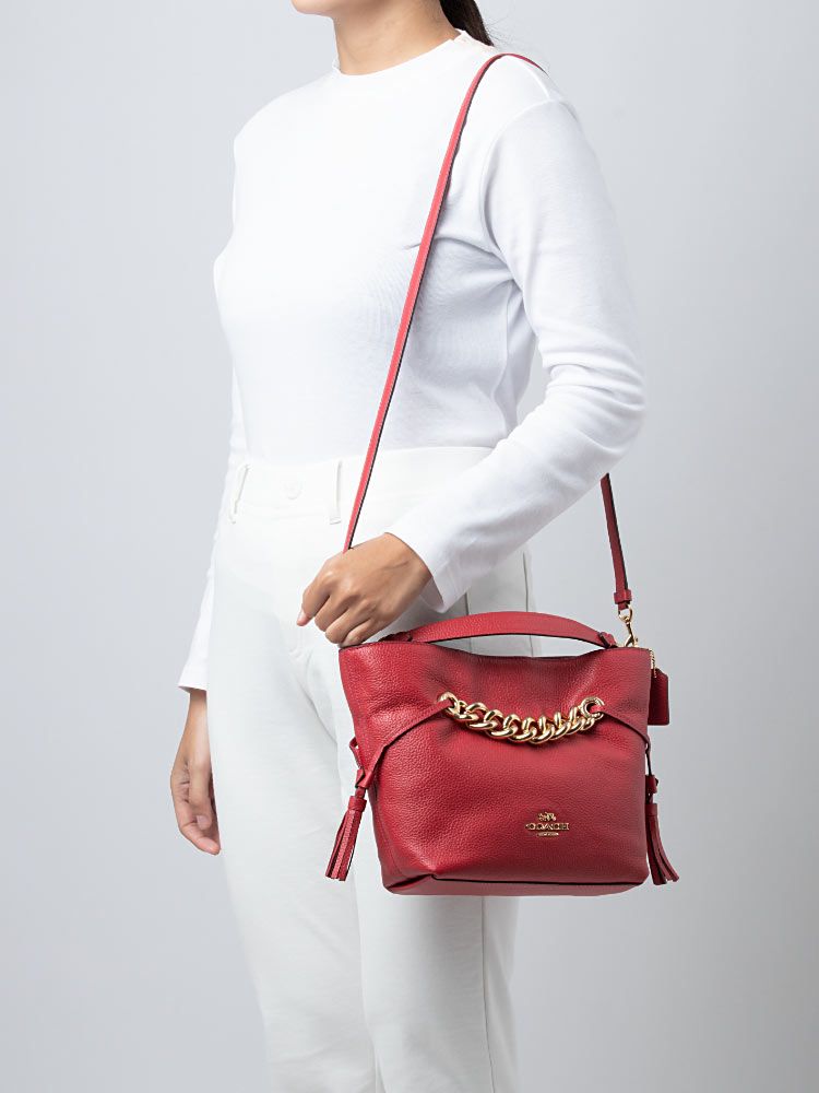 CE555 Andy Leather Crossbody Red Apple