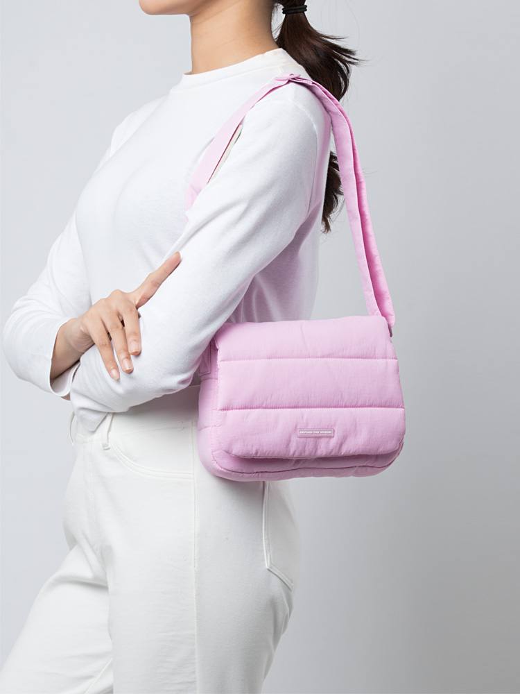 Poofy Shoulder Bag Pink