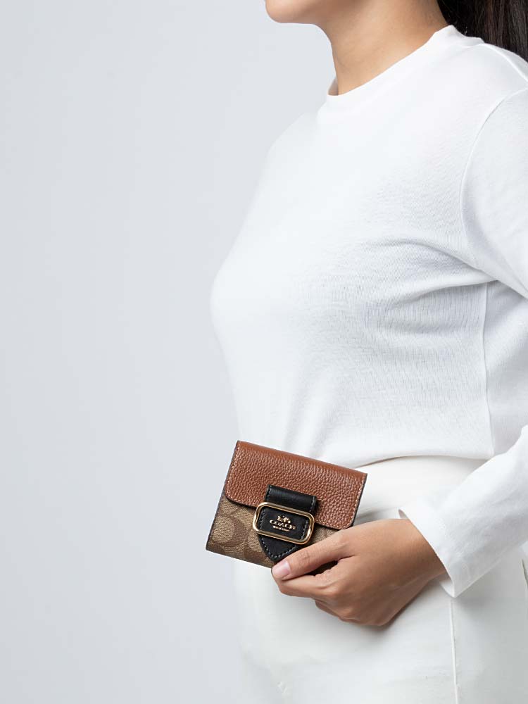 CF472 Signature Blocking Morgan Small Wallet Khaki Multi