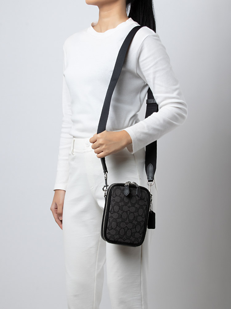 CH097 Signature Stanton Crossbody Charcoal Black
