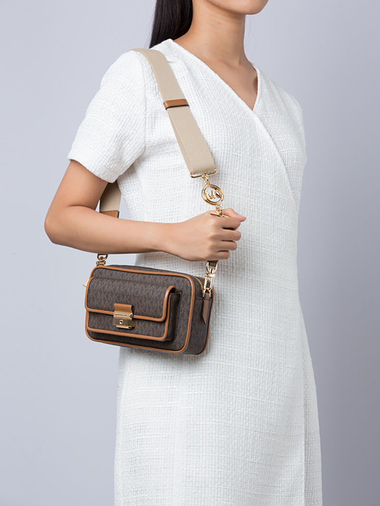 Bradshaw Signature Medium Camera Bag Brown Acorn