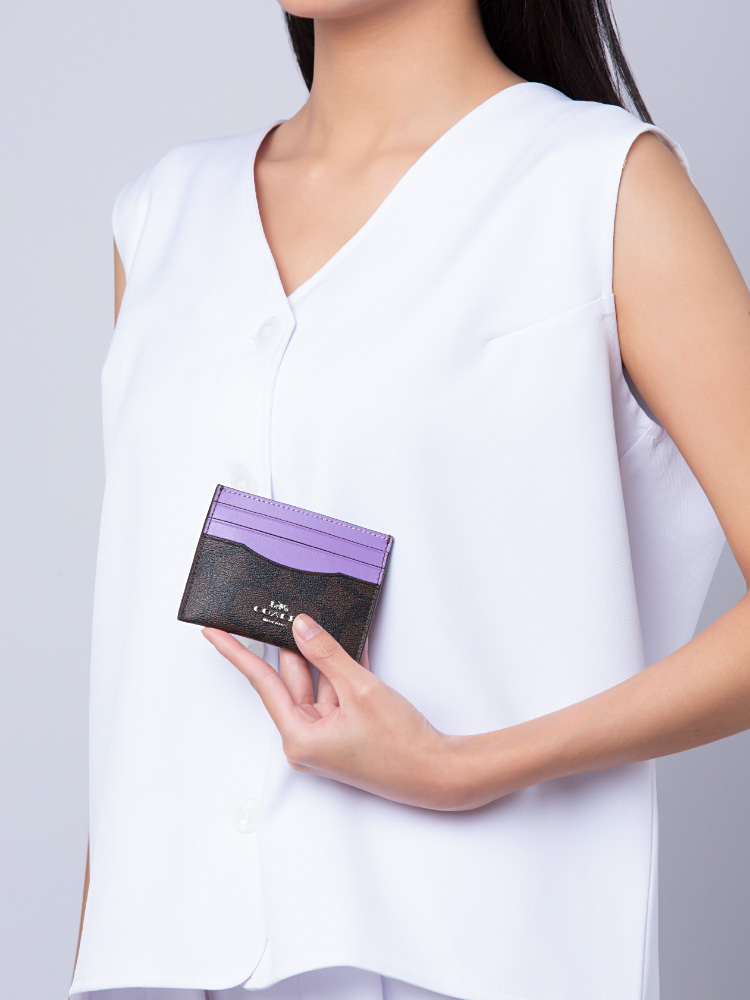 CH415 Signature Slim ID Card Case Brown Iris