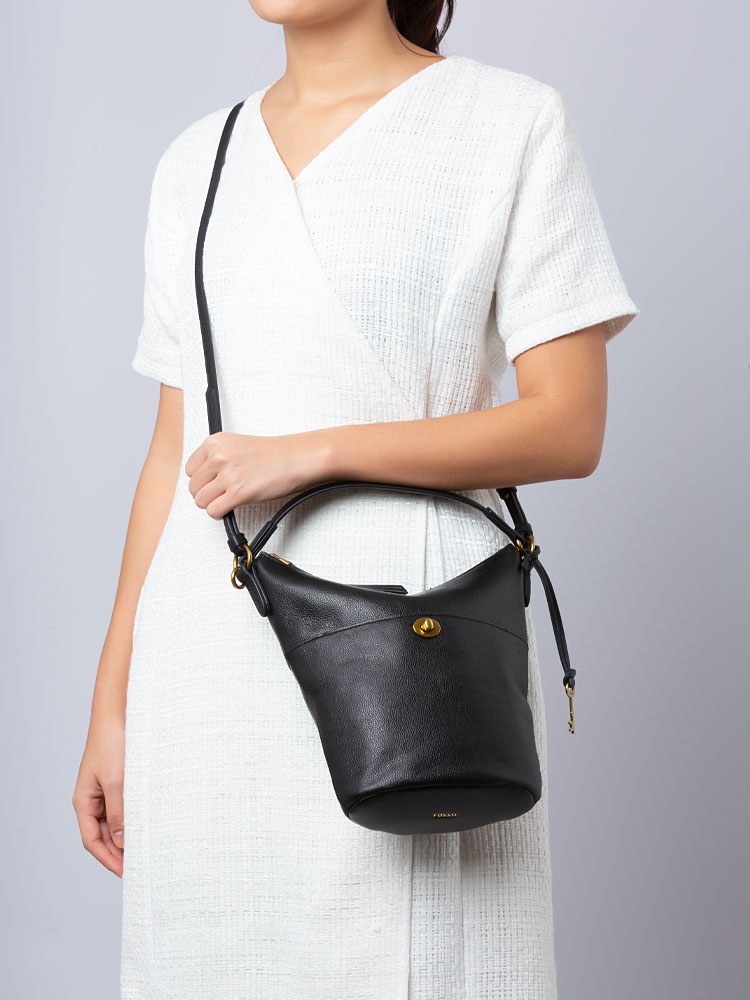 SHB3034001 Talulla Small Hobo Crossbody Black