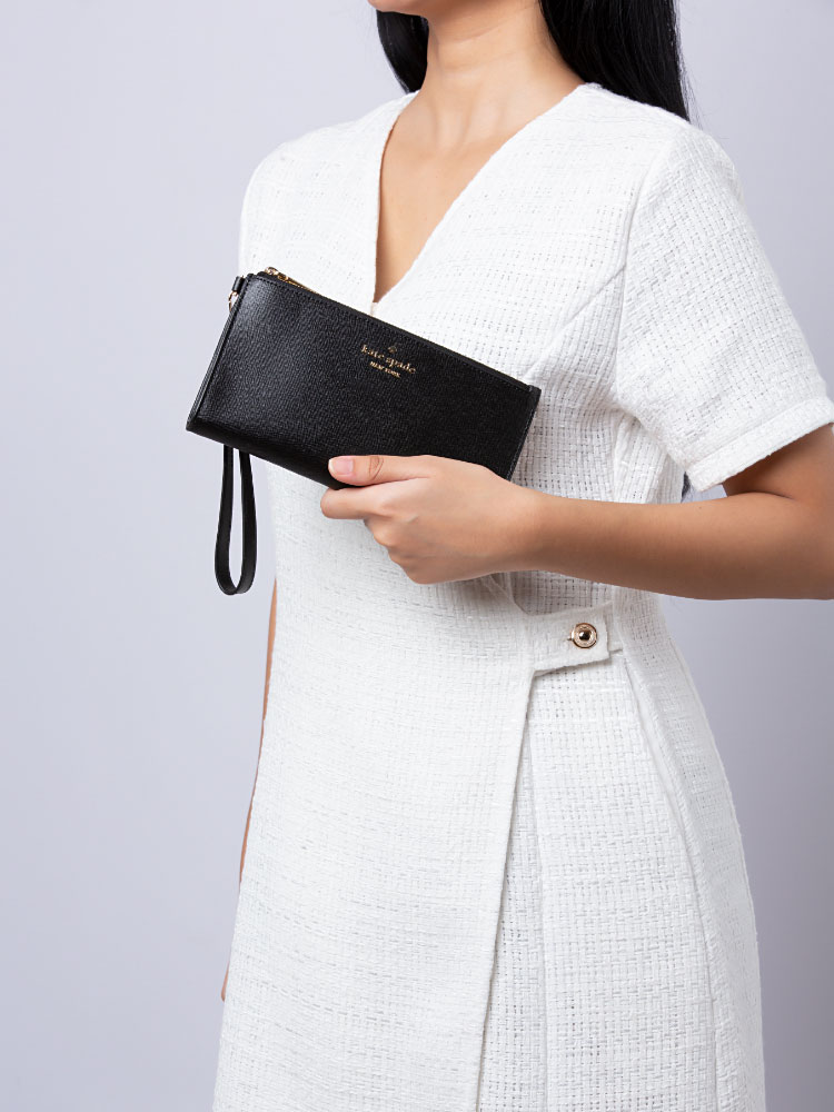 Madison Saffiano Double Zip Wristlet Black