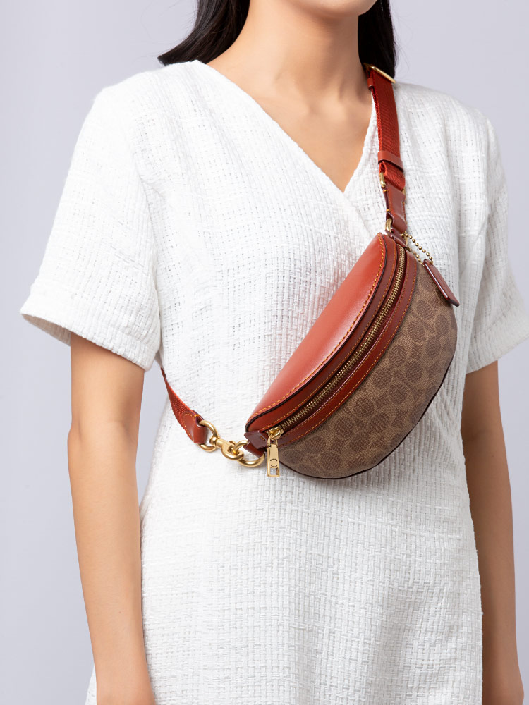 CI184 Signature Bethany Belt Bag Tan Rust