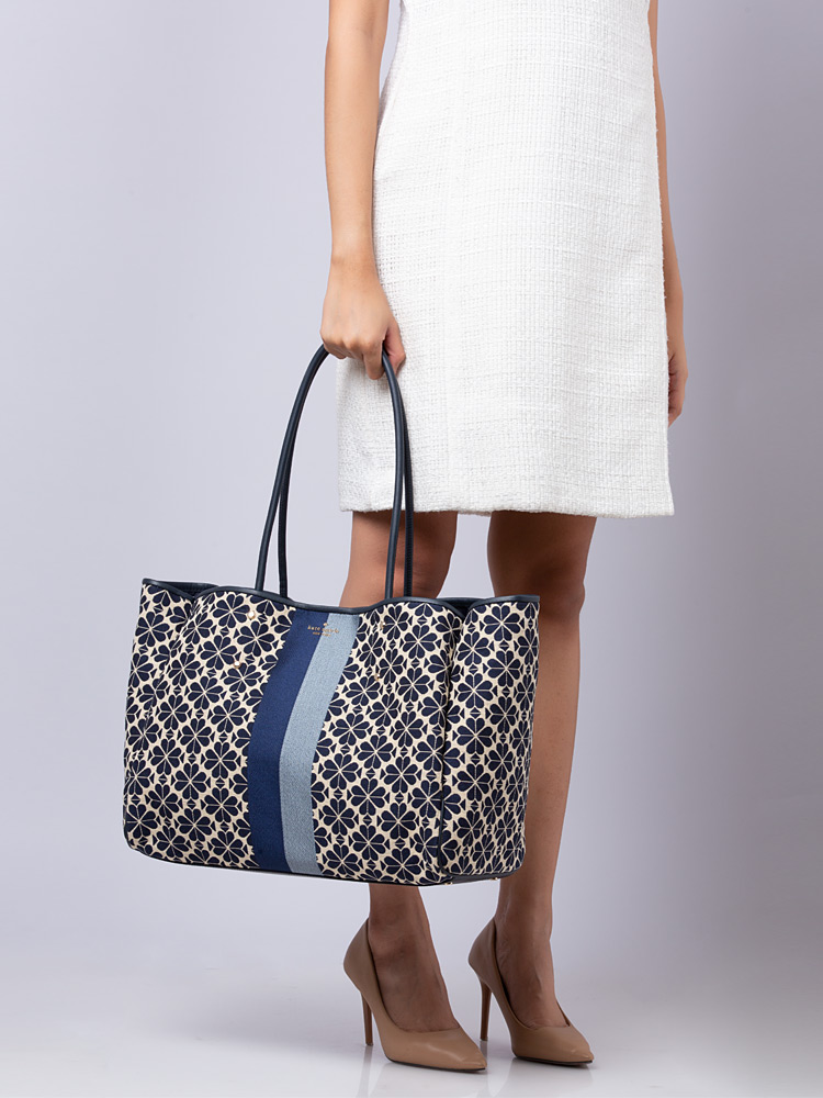Everything Spade Flower Jacquard Large Tote Blue Multi