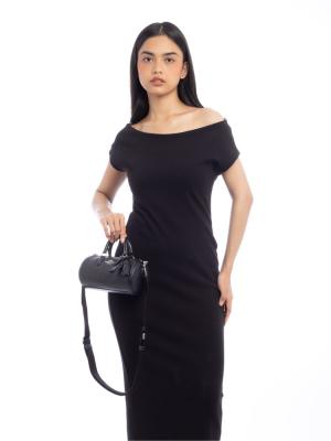 CJ571 Lacey Leather Crossbody Black