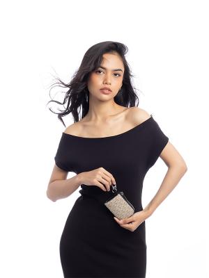 Signature Gifting Carabiner Zip Wallet Hemp Brown