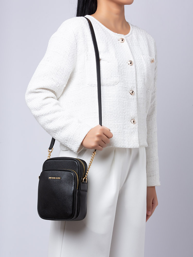 Jet Set Travel Leather Medium NS Chain Crossbody Black                                              
