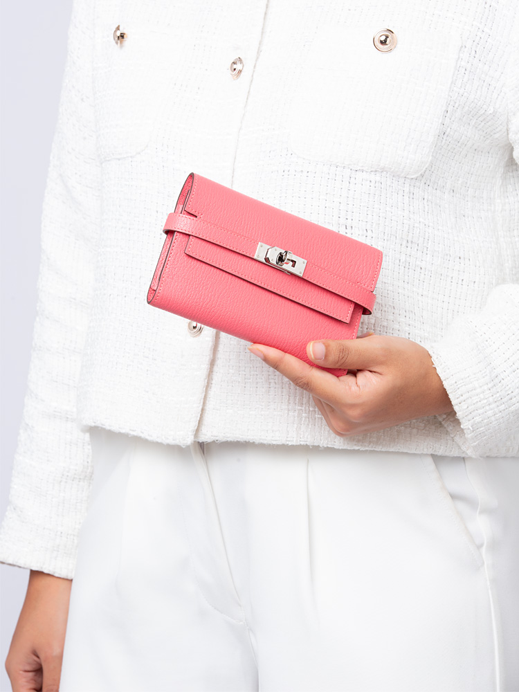 Chevre Mysore Kelly Medium Wallet Rose Lipstick