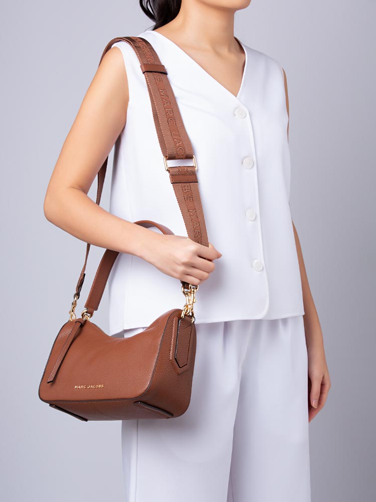 4S3HSH013H01 Drifter Large Hobo Cognac