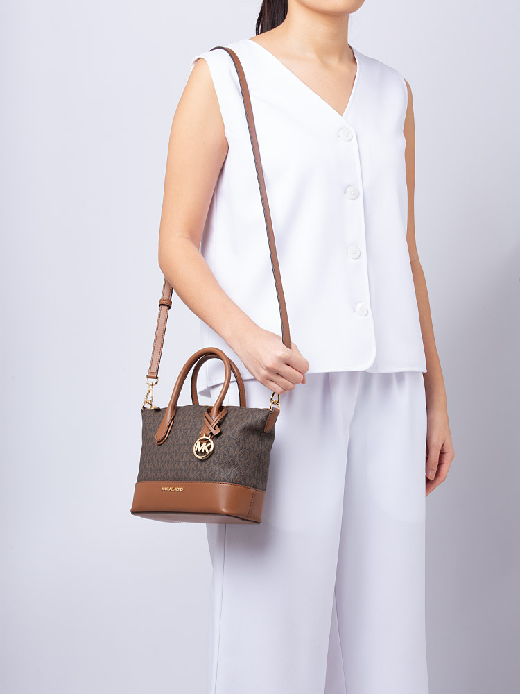 Signature Hyde Small Satchel Brown