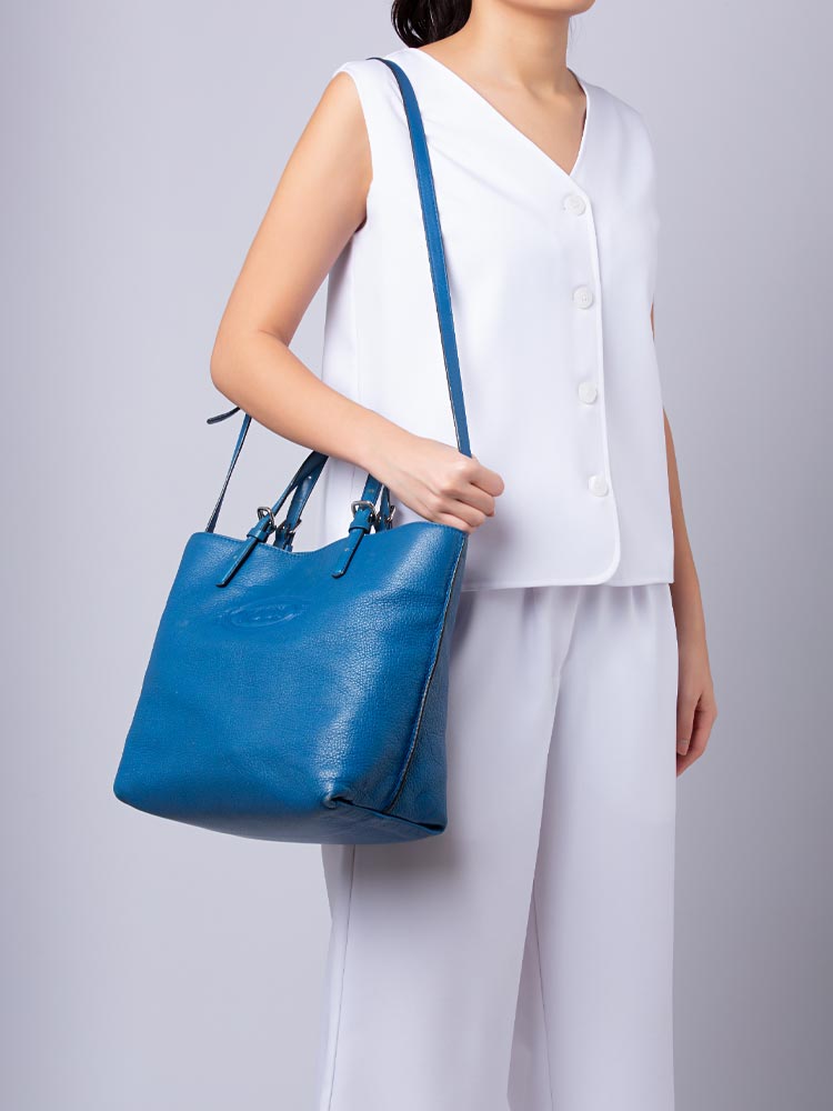 Grained Calfskin Small Toronto Shopper Blue