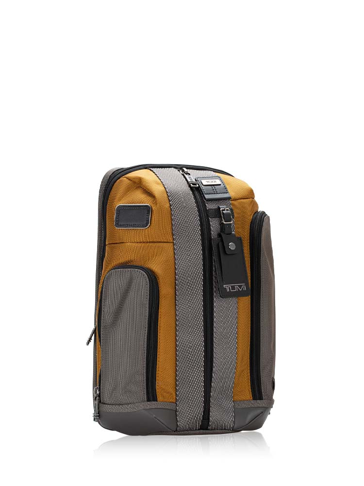 Men Higgins Sling Pack Light Grey Gold