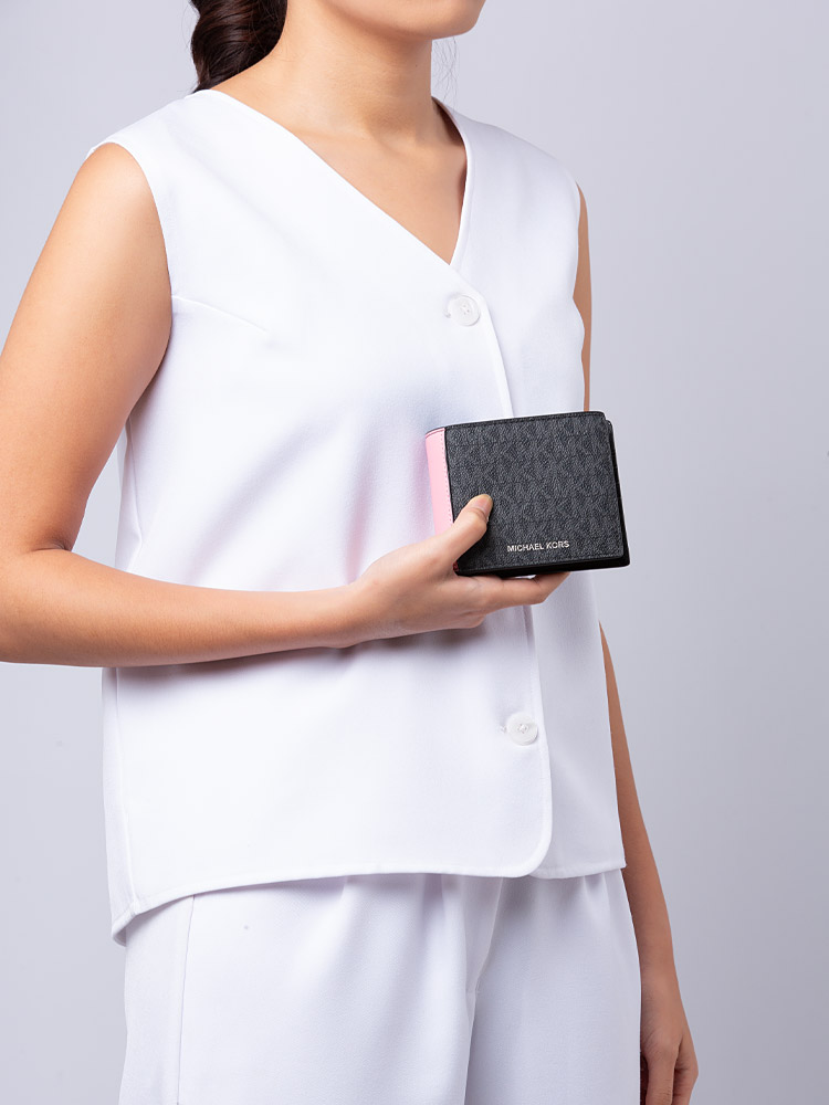 Signature Cooper Billfold Wallet Passcase Black