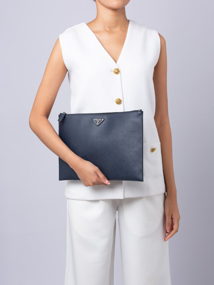 2NG001 Saffiano Flat Pouch Baltico