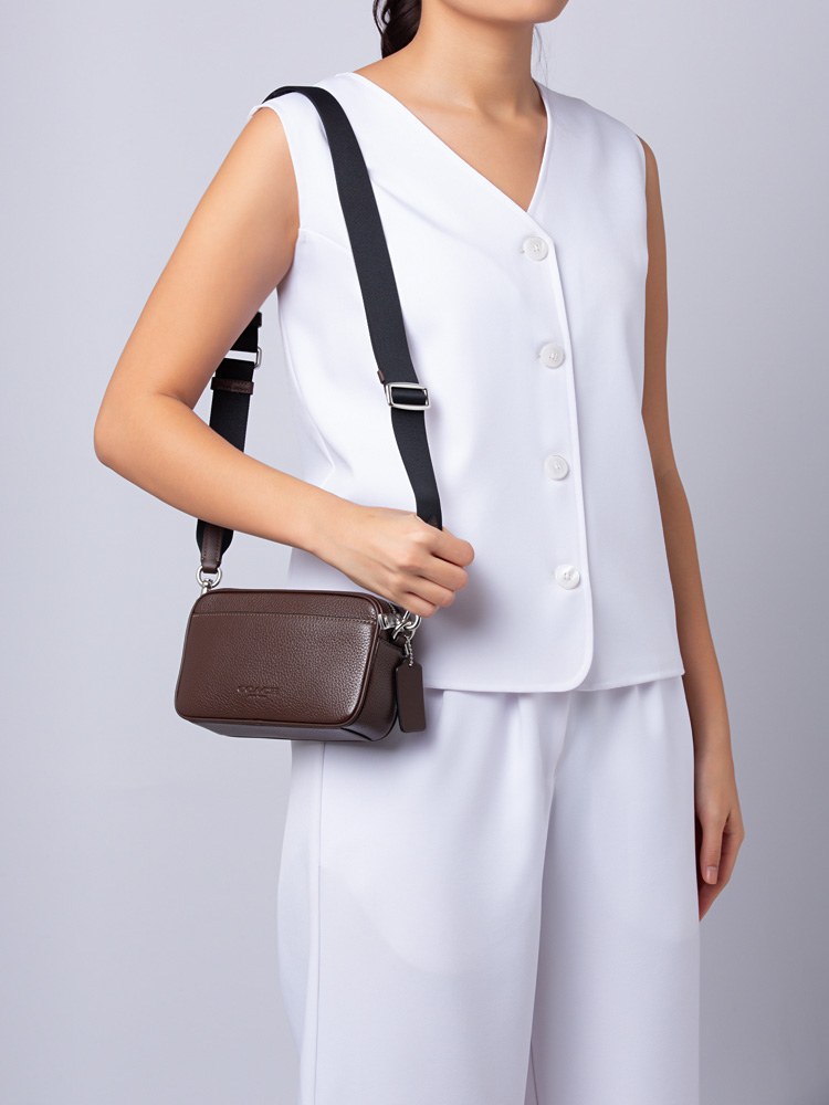 CR179 Jayden Leather Crossbody Maple