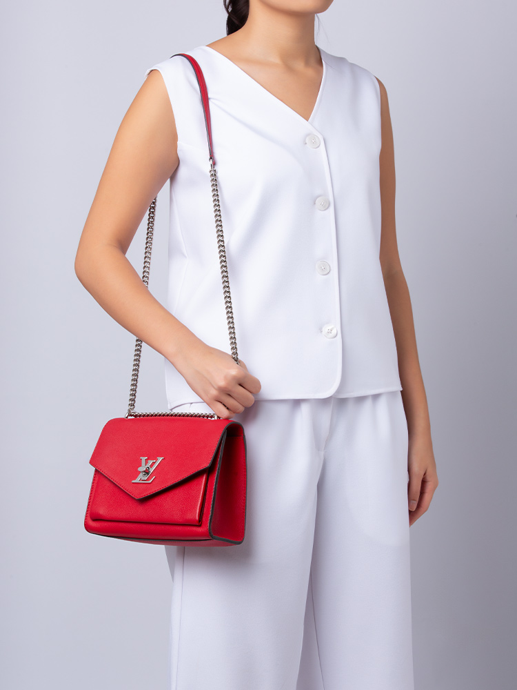 Soft Calfskin Mylockme BB Chain Bag Rubis