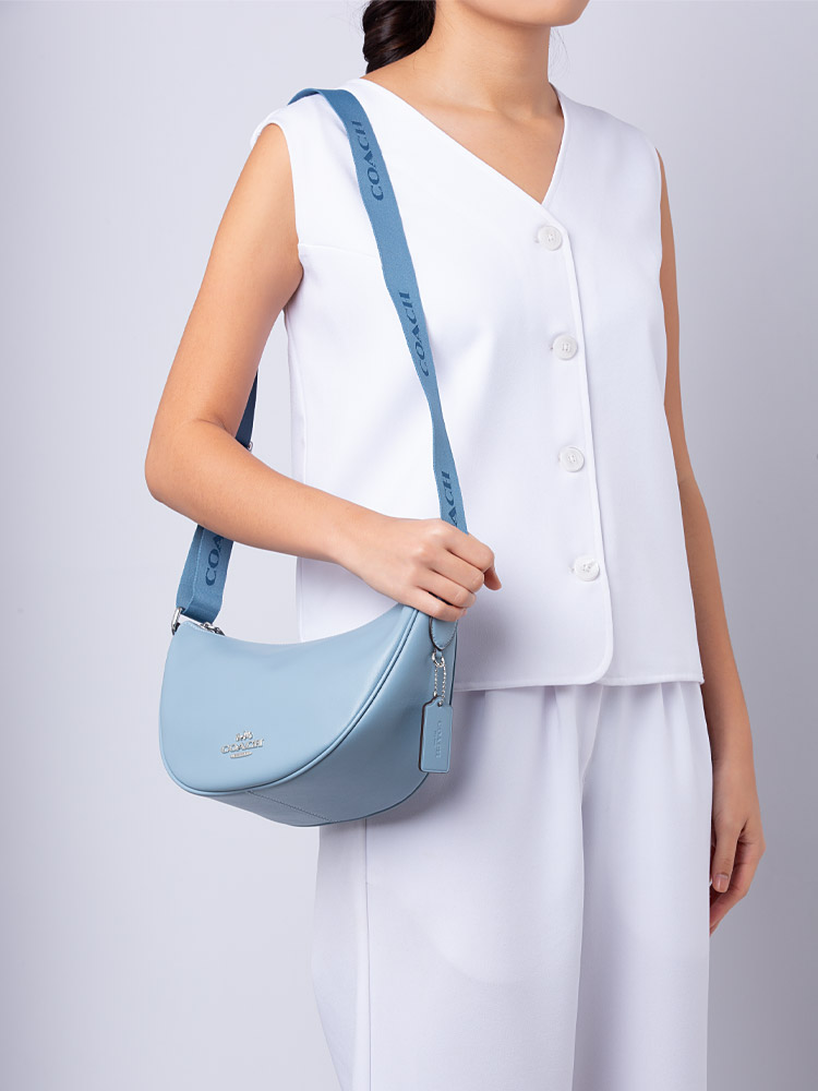 CT644 Pace Shoulder Bag Cornflower Field Flora
