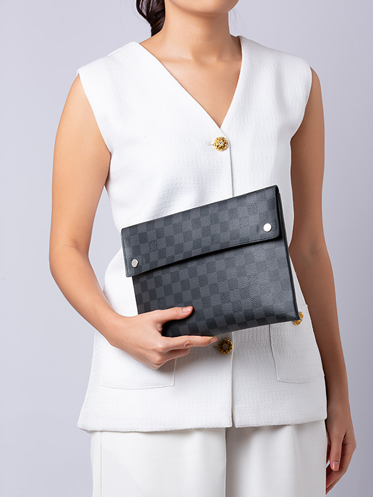 Damier Graphite Alpha Triple Pochette