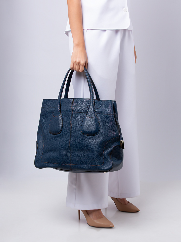 Leather D-Bag Tote Blue