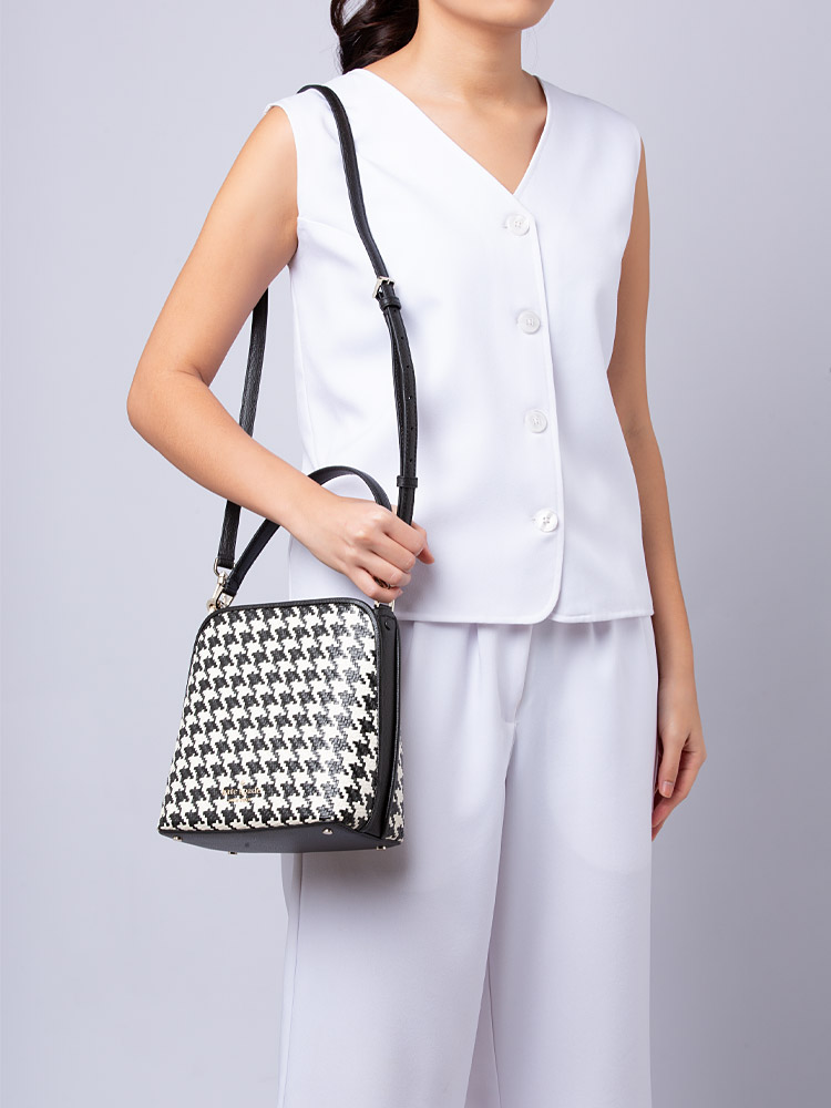 Darcy Woven Houndstooth Small Bucket Bag Black Multi