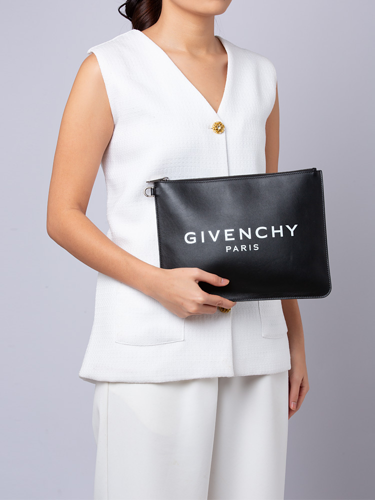 Calfskin Logo Large Pouch Black