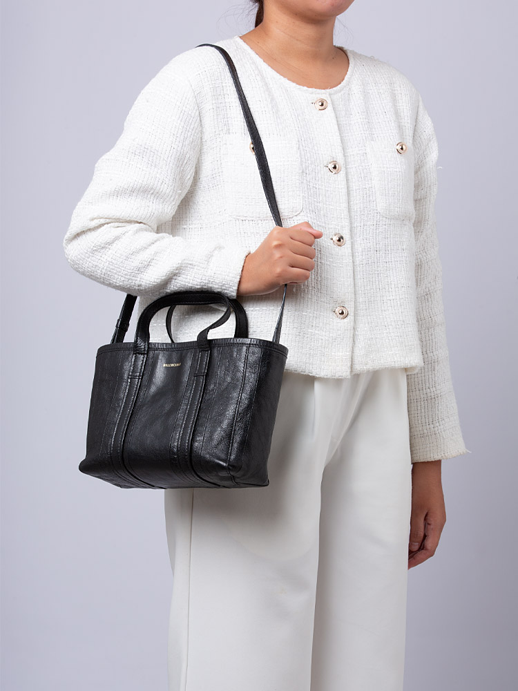 Barbes East West Small Shopper Black