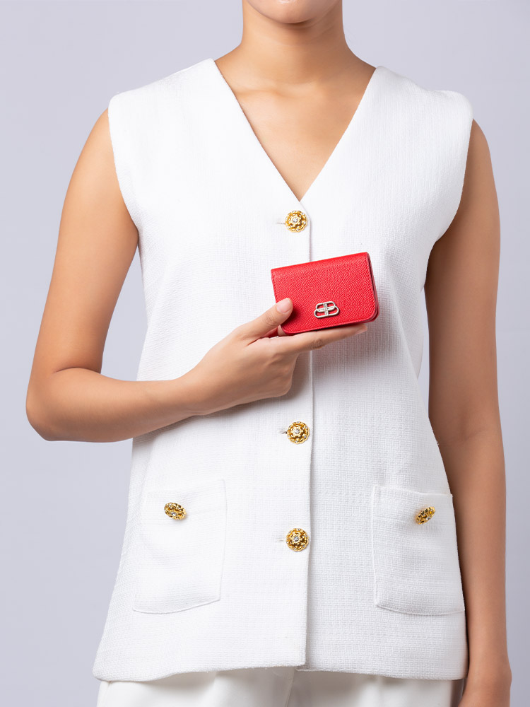 Grained Calfskin BB Mini Trifold Wallet Bright Red