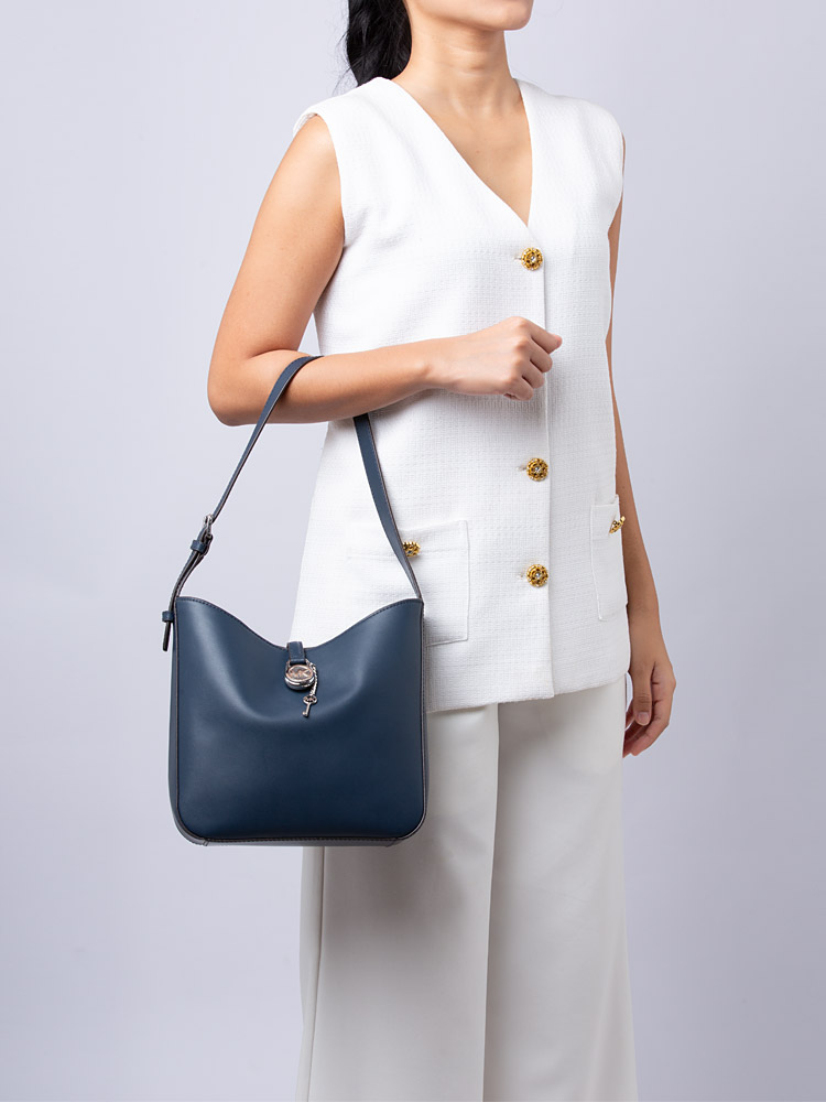 Lyra Leather Small Bucket Bag Navy