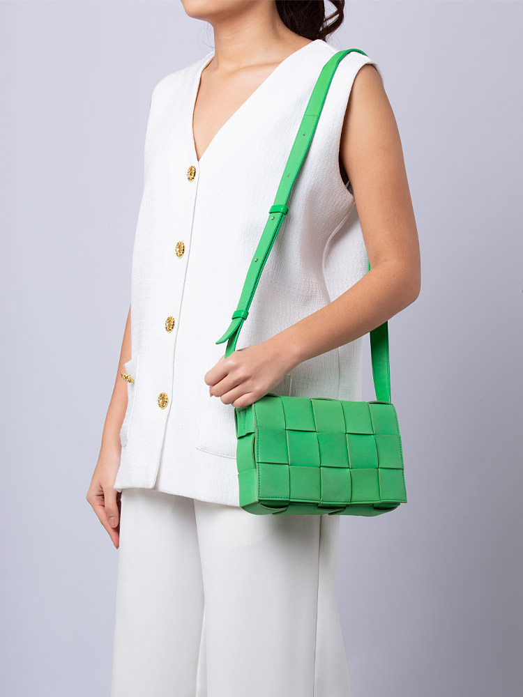 Lambskin Maxi Intrecciato Cassette Crossbody Green
