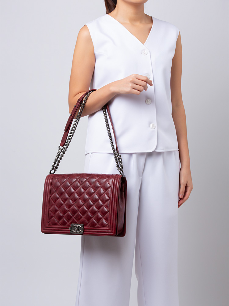 Calfskin Double Stitch Large Boy Flap Bag Burgundy