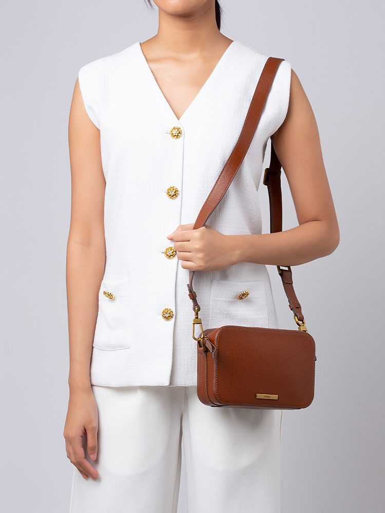 SHB3125210 Bryce Small Crossbody Brown