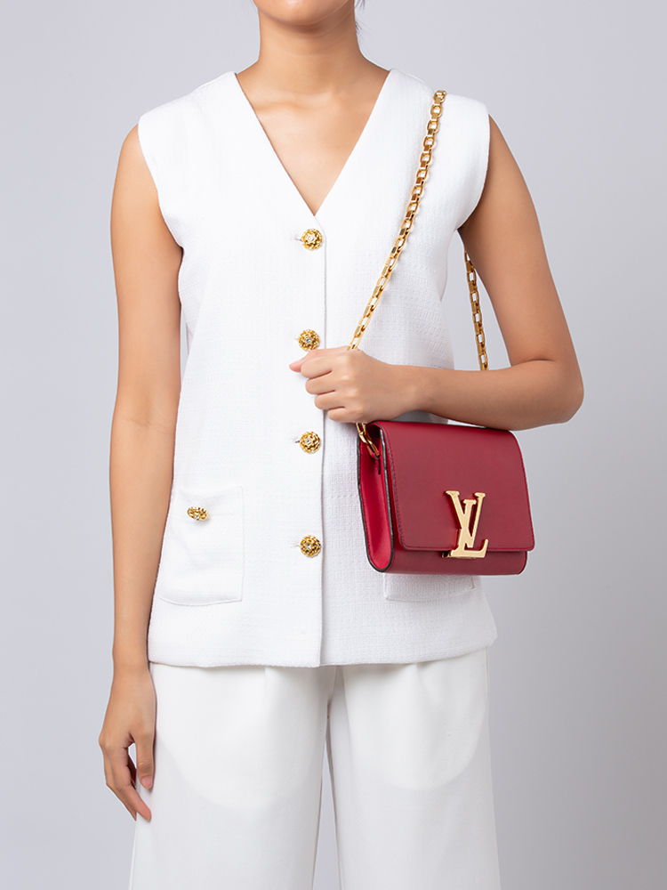  Calfskin Chain Louise MM Rouge