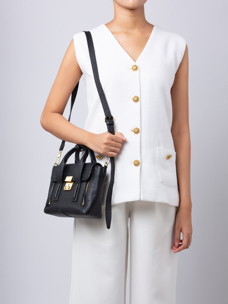 3.1 Textured Calfskin Mini Pashli Black