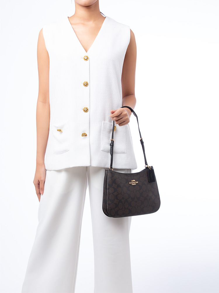 CO953 Signature Penelope Shoulder Bag Brown Black