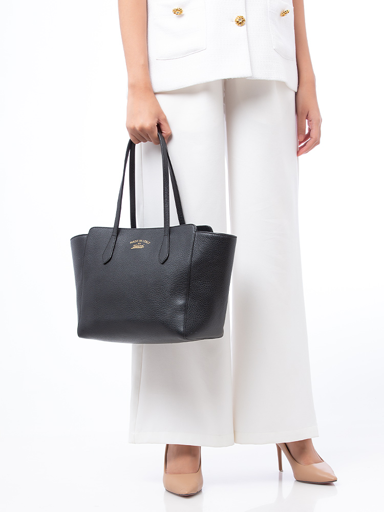 Pebbled Calfskin Swing Small Tote Black