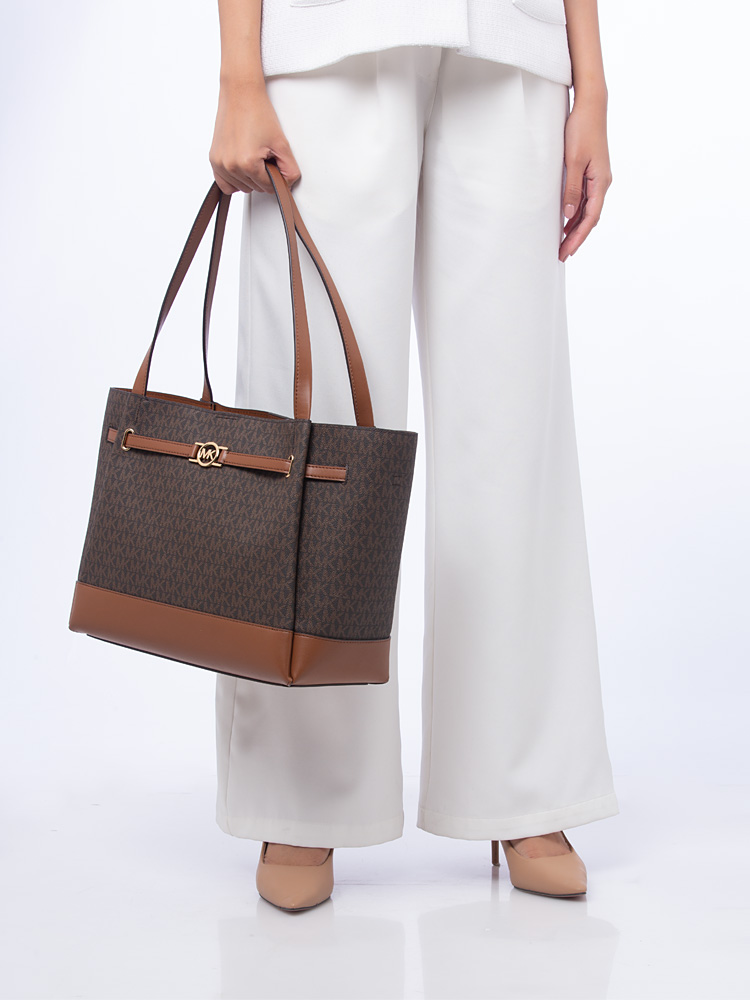 Signature Reed Large Belted Tote Brown Gold