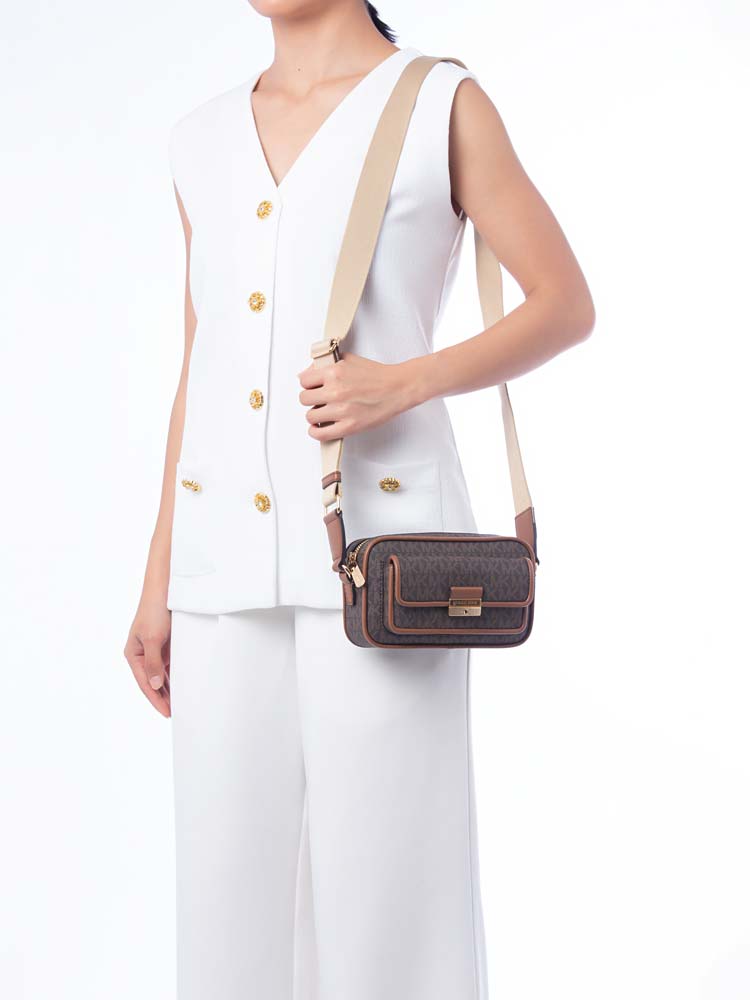 Signature Bradshaw Xs Pocket Camera Bag Brown