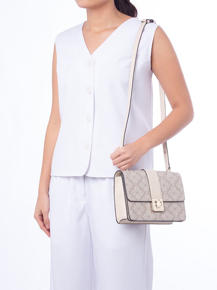 Spade Flower Small Flap Shoulder Dark Beige