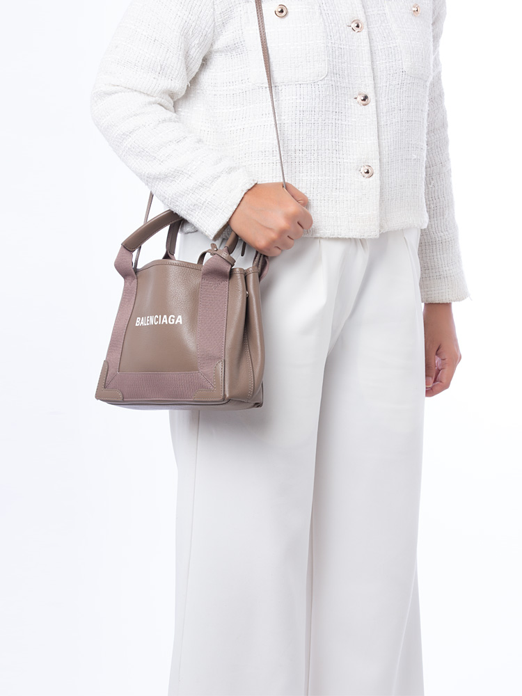 Calfskin XS Cabas Mink Grey