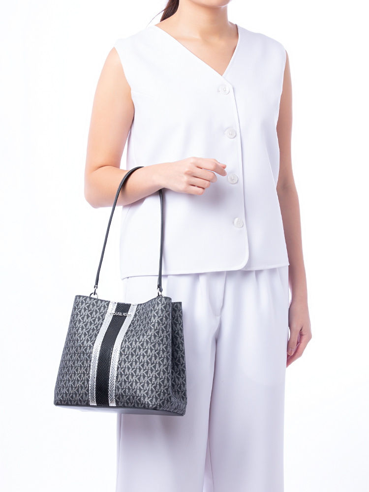 Metallic Signature Pratt Medium Bucket Bag Black