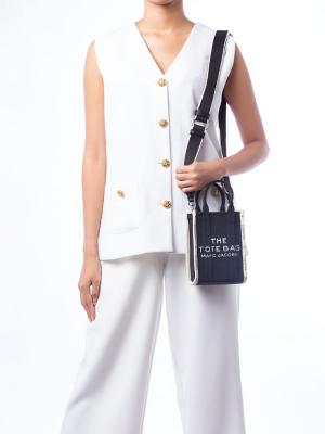 2R3HCR027H01 The Jacquard Mini Tote Black